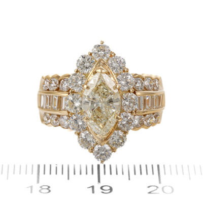 1.54ct Centre Diamond Ring, 18ct Gold 12.9g - 2