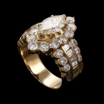 1.54ct Centre Diamond Ring, 18ct Gold 12.9g - 6
