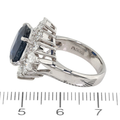 5.02ct Sapphire & 1.64ct Diamond Ring - 4