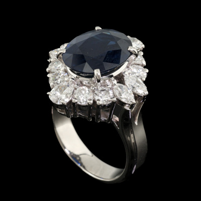 5.02ct Sapphire & 1.64ct Diamond Ring - 6