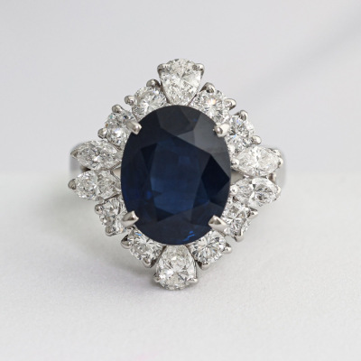 5.02ct Sapphire & 1.64ct Diamond Ring - 8