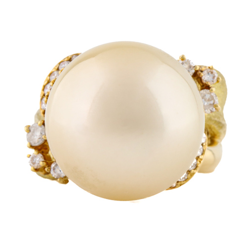 16.3mm South Sea Pearl & Diamond Ring