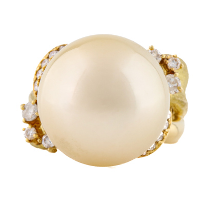 16.3mm South Sea Pearl & Diamond Ring
