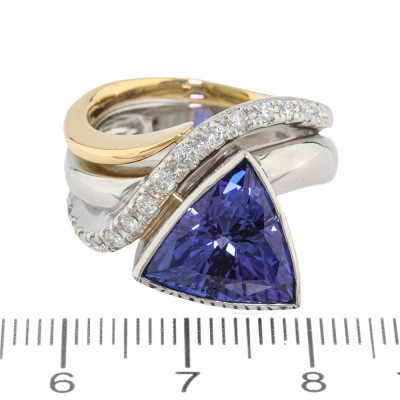 6.38ct Tanzanite & Diamond Ring, 19.3G - 2
