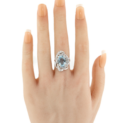 4.77ct Aquamarine & Diamond Ring - 6