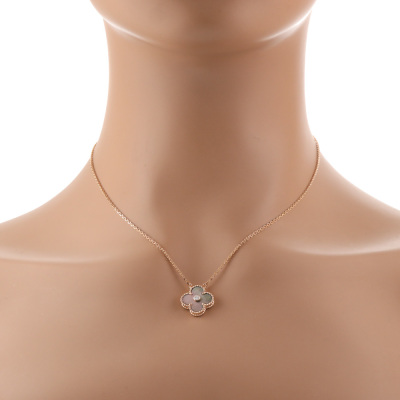 Van Cleef & Arpels 2014 Holiday Vintage Alhambra Pendant - 6