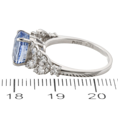 3.75ct Sri Lankan Unheated Sapphire Ring GSL - 3