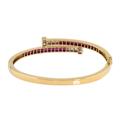 3.08ct Ruby & 1.07ct Diamond Bangle, Gold 18.7G - 5