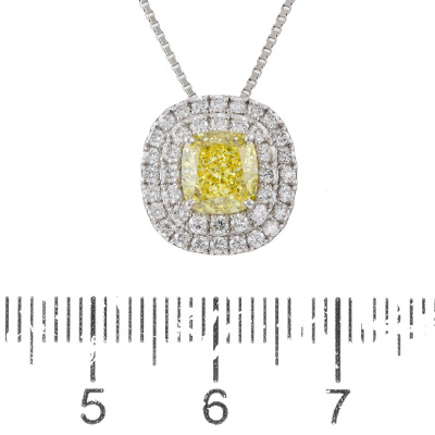 1.58ct Fancy Vivid Yellow Diamond GIA SI2 - 2