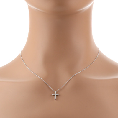 Graff Diamond Cross Petite Pendant - 6