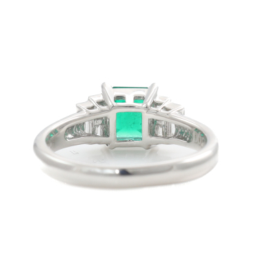 Colombian Emerald & Diamond Ring - 4