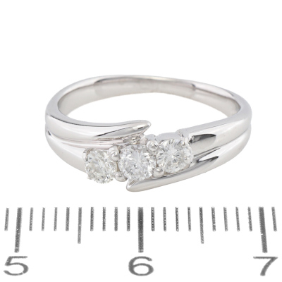 0.30ct Diamond Ring - 2