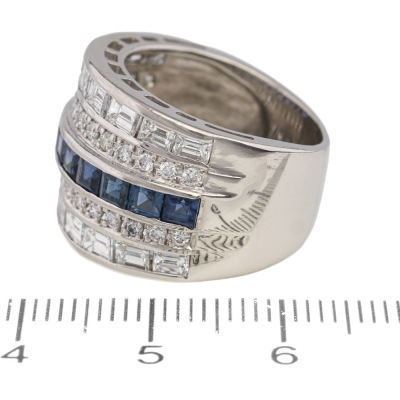1.99ct Sapphire & 2.50ct Diamond Ring - 3