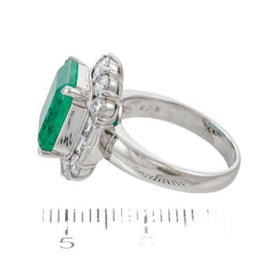5.18ct Emerald & Diamond Ring - 3