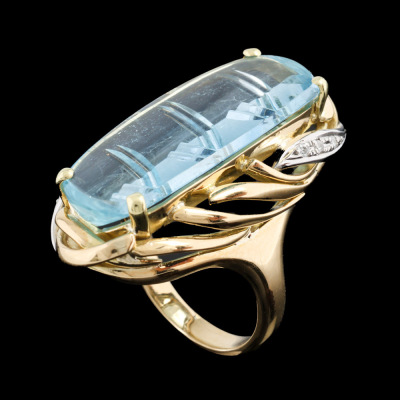 10.91ct Aquamarine & Diamond 18ct Gold Ring - 5
