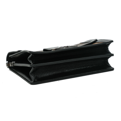 Louis Vuitton Reverse Monogram Dauphine MM - 5