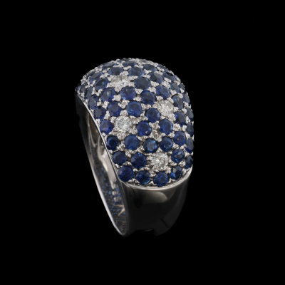3.53ct Sapphire and Diamond Ring - 6