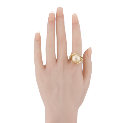 14.9mm Golden South Sea Pearl & Diamond Ring - 6