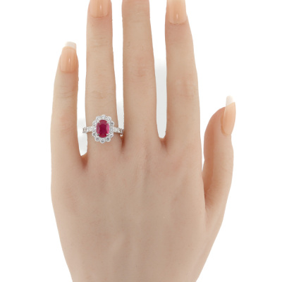 1.37ct Burmese Ruby & Diamond Ring GIA - 7