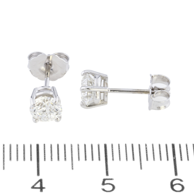 0.91ct Diamond Studs GIA E VS2 - 4