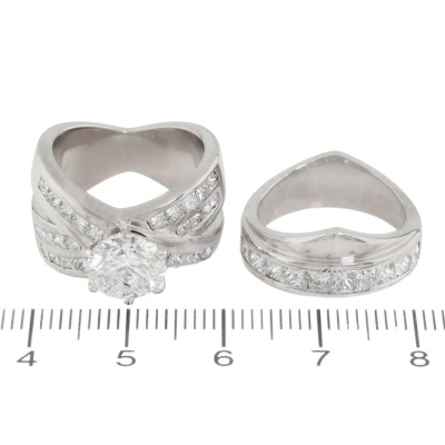 2.06ct Centre Diamond Ring & Matching Band GIA - 2