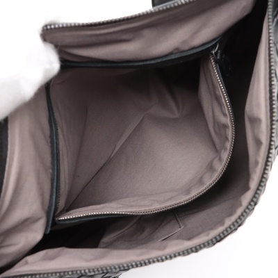 Bottega Veneta Messenger Bag - 9