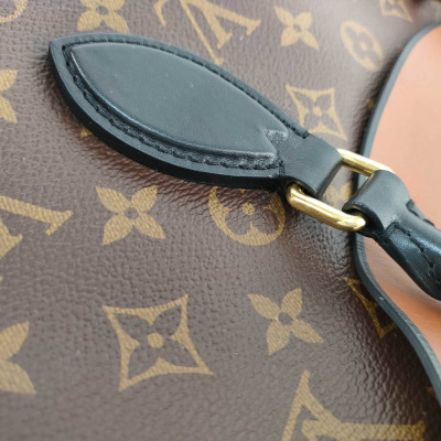 Louis Vuitton Tuileries Bag - 9