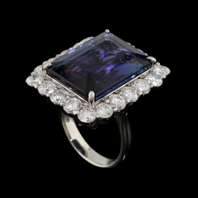 20.73ct Tanzanite & 3.91ct Diamond Ring - 6