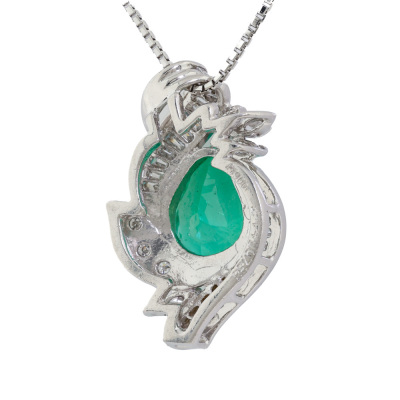 2.44ct Colombian Emerald & Diamond Pendant - 5