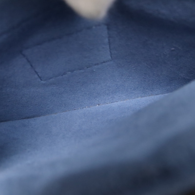 Louis Vuitton Locky BB - 16