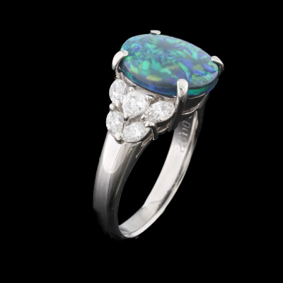 3.20ct Opal and 0.92ct Diamond Ring - 6