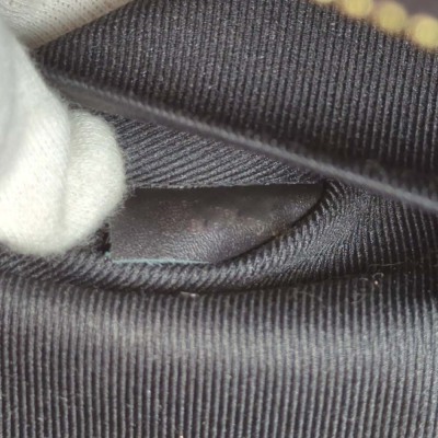 Louis Vuitton Saintonge Bag - 9