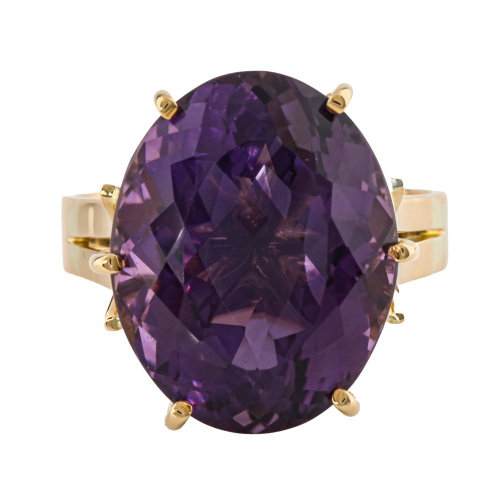 15.40ct Amethyst Ring, 18ct Gold 9.6g