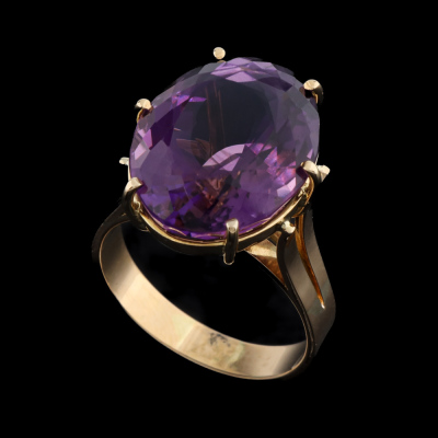 15.40ct Amethyst Ring, 18ct Gold 9.6g - 6