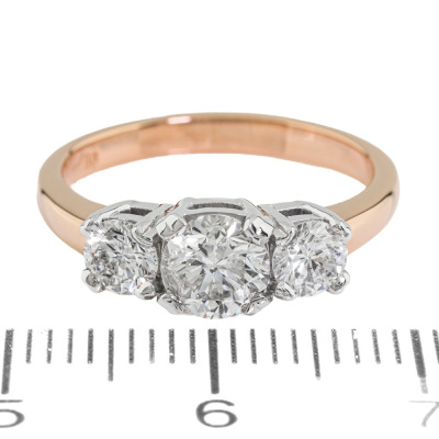 1.18ct Diamond Trilogy Ring - 5
