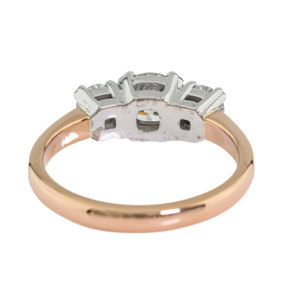 1.18ct Diamond Trilogy Ring - 7