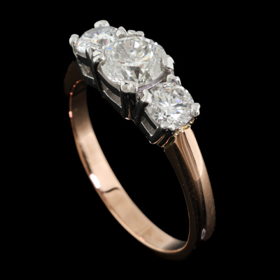 1.18ct Diamond Trilogy Ring - 8