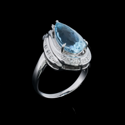 3.69ct Aquamarine & Diamond Ring - 5