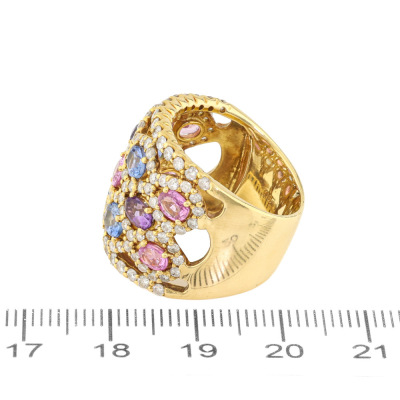 3.35ct Sapphire & 1.70ct Diamond Ring - 3