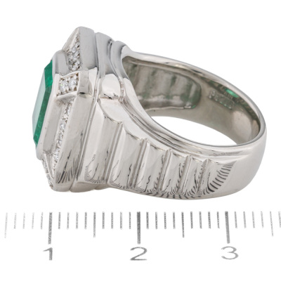3.78ct Emerald & Diamond Ring - 3