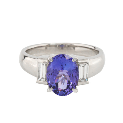 2.29ct Tanzanite & Diamond Ring