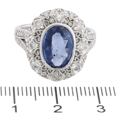 2.57ct Sri Lanka Sapphire & Diamond Ring - 3