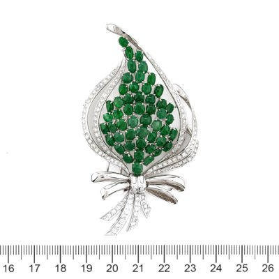 Green Jadeite Jade & Diamond Brooch - 2