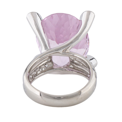 28.52ct Kunzite, Garnet & Diamond Ring - 4