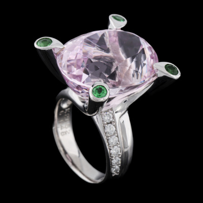 28.52ct Kunzite, Garnet & Diamond Ring - 5