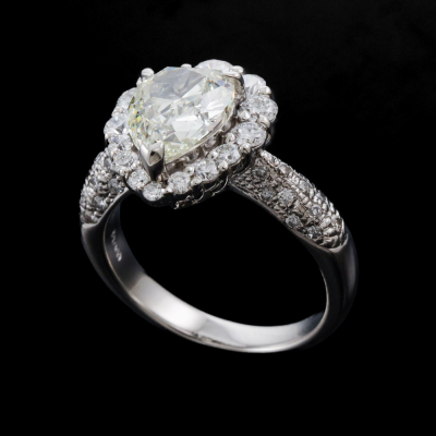 2.03ct Centre Diamond Halo Ring - 5