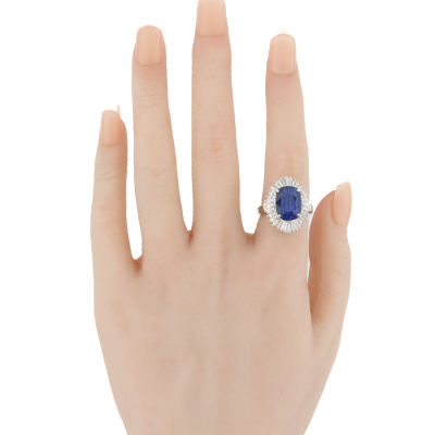 6.67ct Ceylon Sapphire & 1.16ct Diamond Ring - 6
