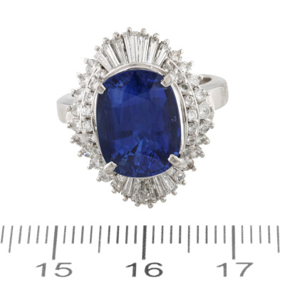 6.67ct Ceylon Sapphire & 1.16ct Diamond Ring - 7
