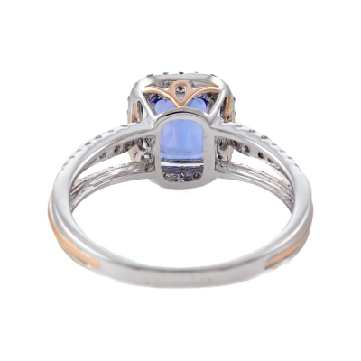 1.80ct Tanzanite & Diamond Ring - 4
