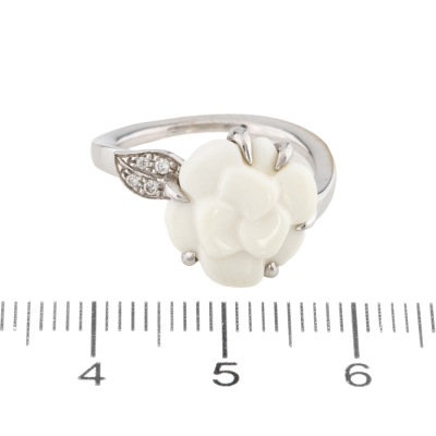 Chanel Camelia Ceramic & Diamond Ring - 2